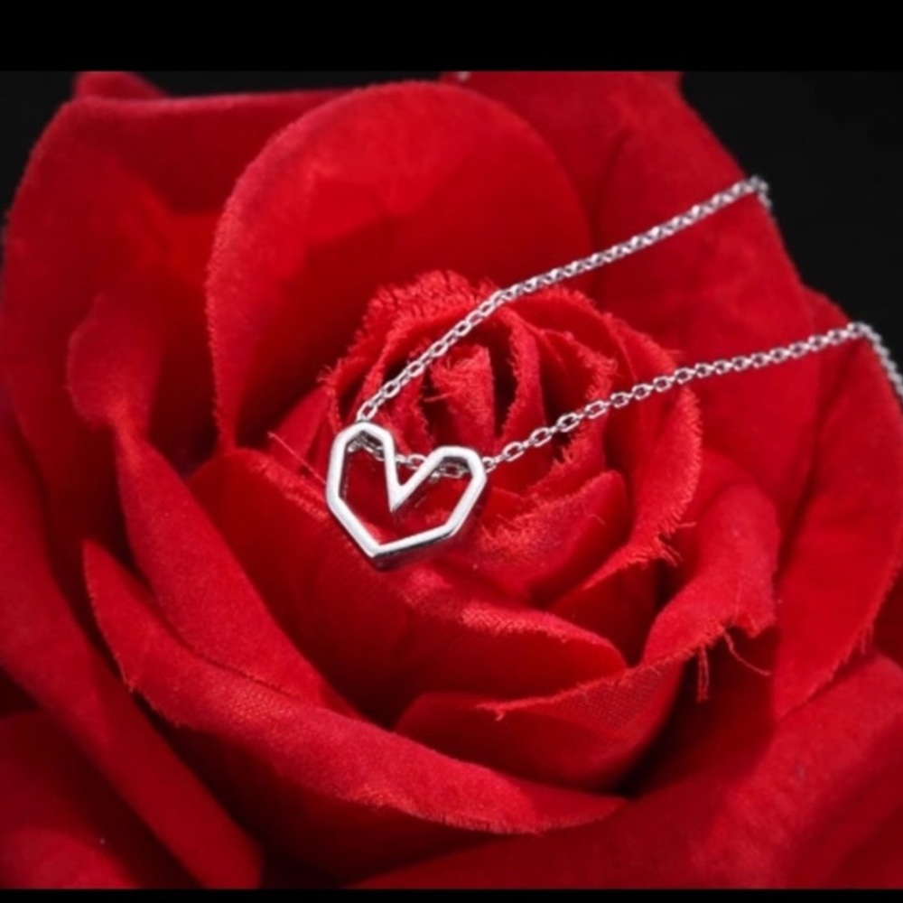 LAST 1- Sterling Silver (925) Open Heart Necklace - Picture 6 of 8